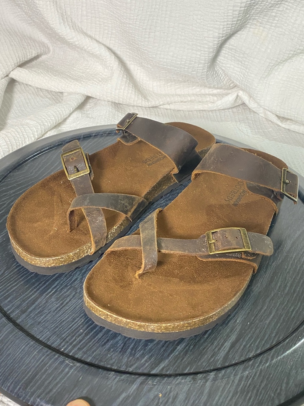 White Mountain Footbeds sandals women’s 10